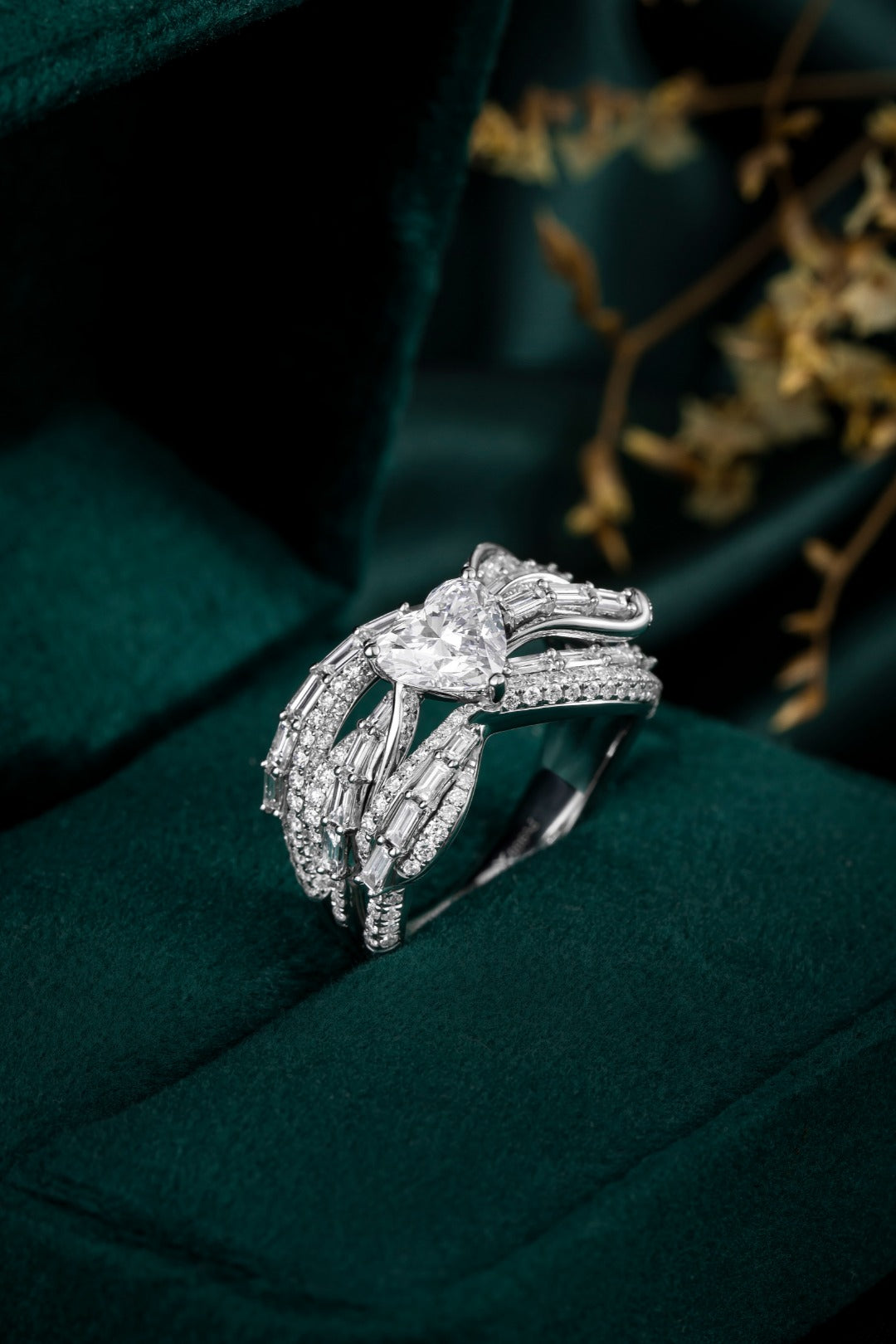 Serwa Jewellery | Sculpted Baguette Halo PT900 Lab-Grown Diamond Ring