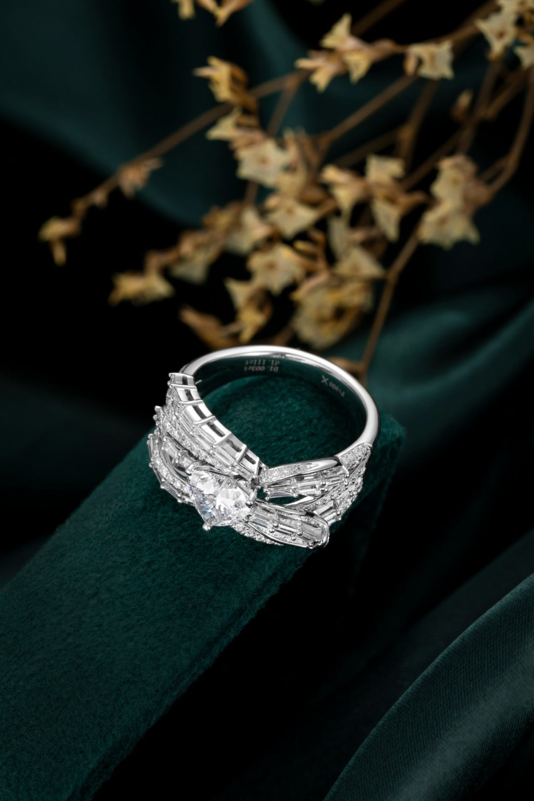 Serwa Jewellery | Sculpted Baguette Halo PT900 Lab-Grown Diamond Ring