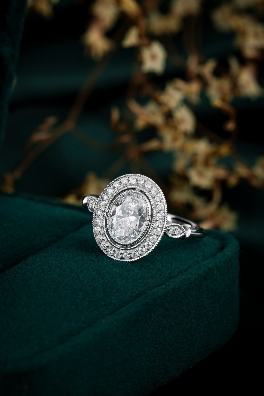 Serwa Jewellery | Halo Lumière – PT900 Lab-Grown Diamond Ring