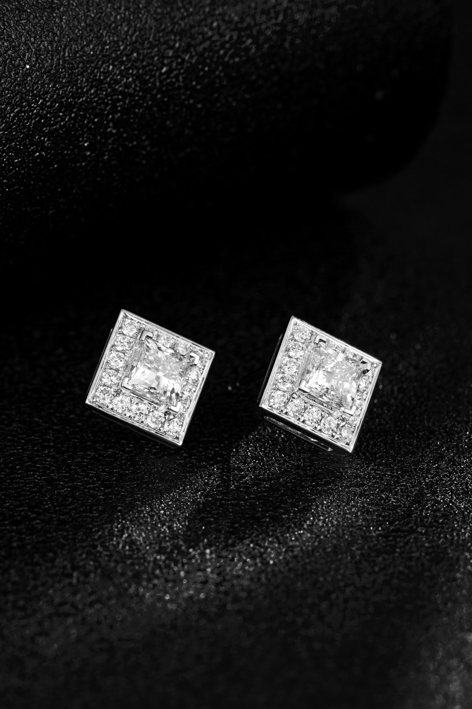 Serwa Jewellery | Geometric Halo – PT950 Lab-Grown Diamond Stud Earrings